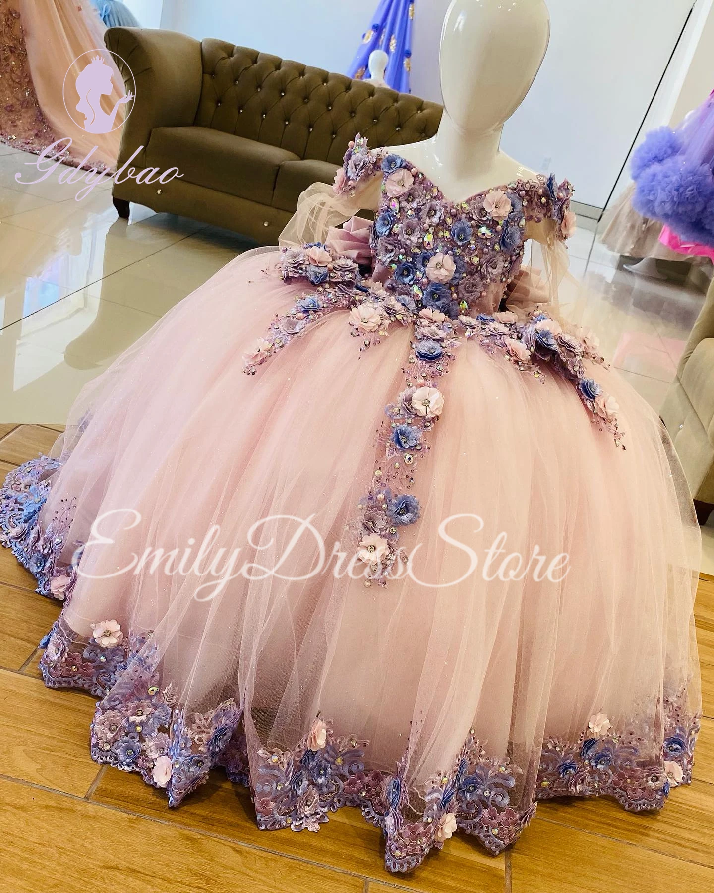 

Customized Pink Beaded Flower Girl Dress For Wedding With Bow Shining Puffy Princess Kids Birthday First Communion Ball Gown