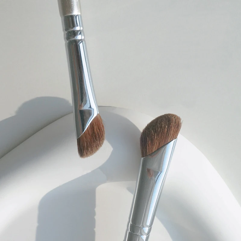 Nose Contour Brush Flat Nose Contour Brush Angled Contour Makeup Brush Natural Hair Angled Contour Shadow Smudge Makeup Brushes