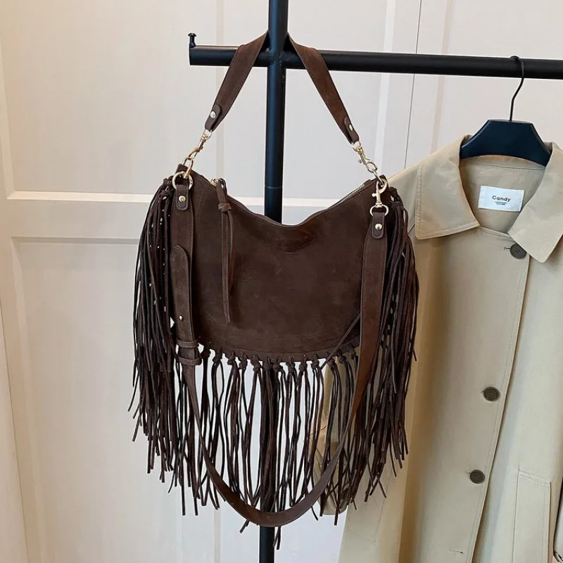 

Premium Leather Crossbody Bag For Ladies, Elegant And Durable Handbag, Luxury Brand Perfect For Shopping