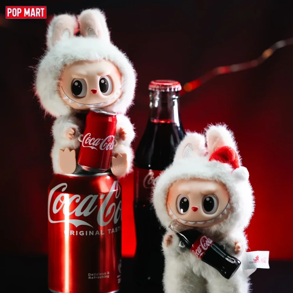 

Pop Mart LABUBU оригинальная серия THE MONSTERS COCA-COLA Mystery Box игрушки куклы милые аниме фигурки настольные украшения коллекция