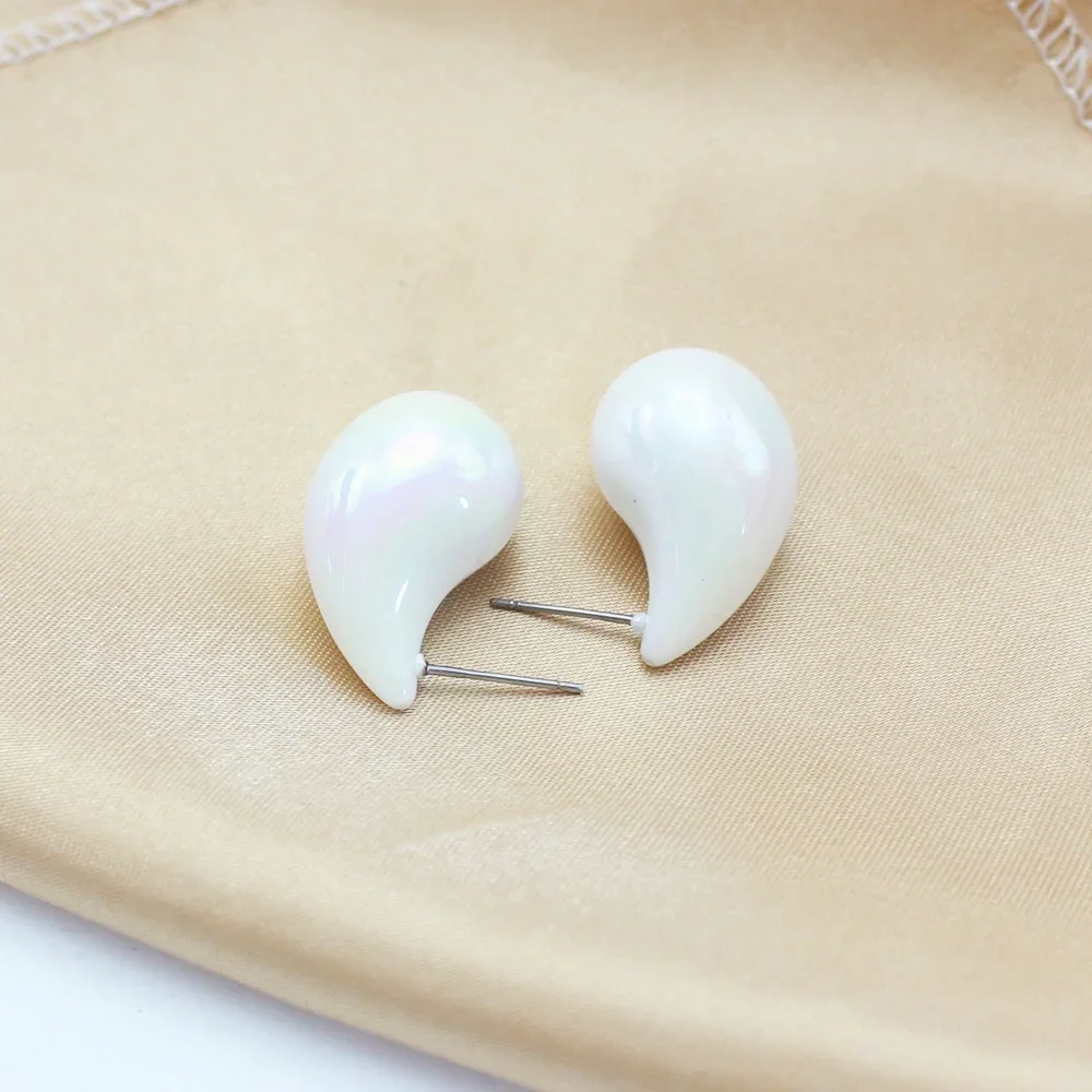 Hot Waterdrop Acrylic UV AB Dazzling Illusory Color Smooth Stud Earrings for Women Hyperbole Punk Geometry Party Jewelry Gift
