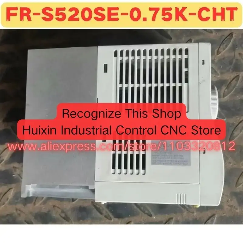 

Преобразователь частоты б/у FR-S520SE-0,75K-CHT FR S520SE 0,75K CHT Нормальная функция Протестировано ОК