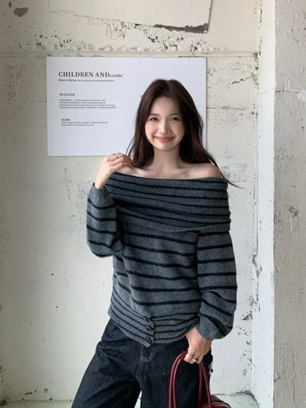 

Autumn Winter 2025 New Korean Sle Slim Fit Knit Sweater Button up irt Casual Versatile Waist Cinched Collared Sweater