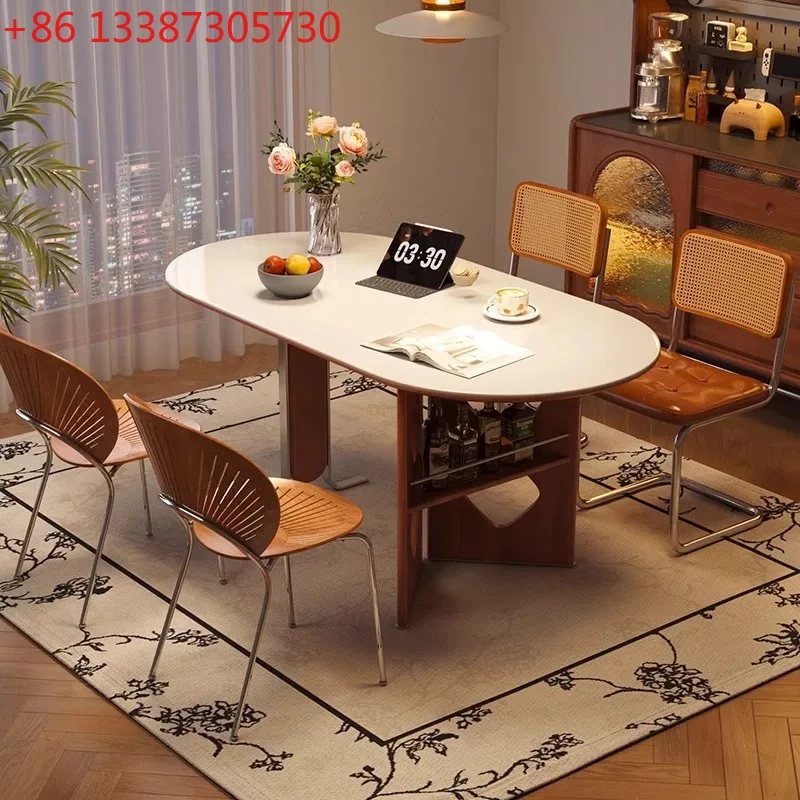 Tavolo da pranzo antico in legno massello nordico francese con lastra di roccia color crema moderno e semplice