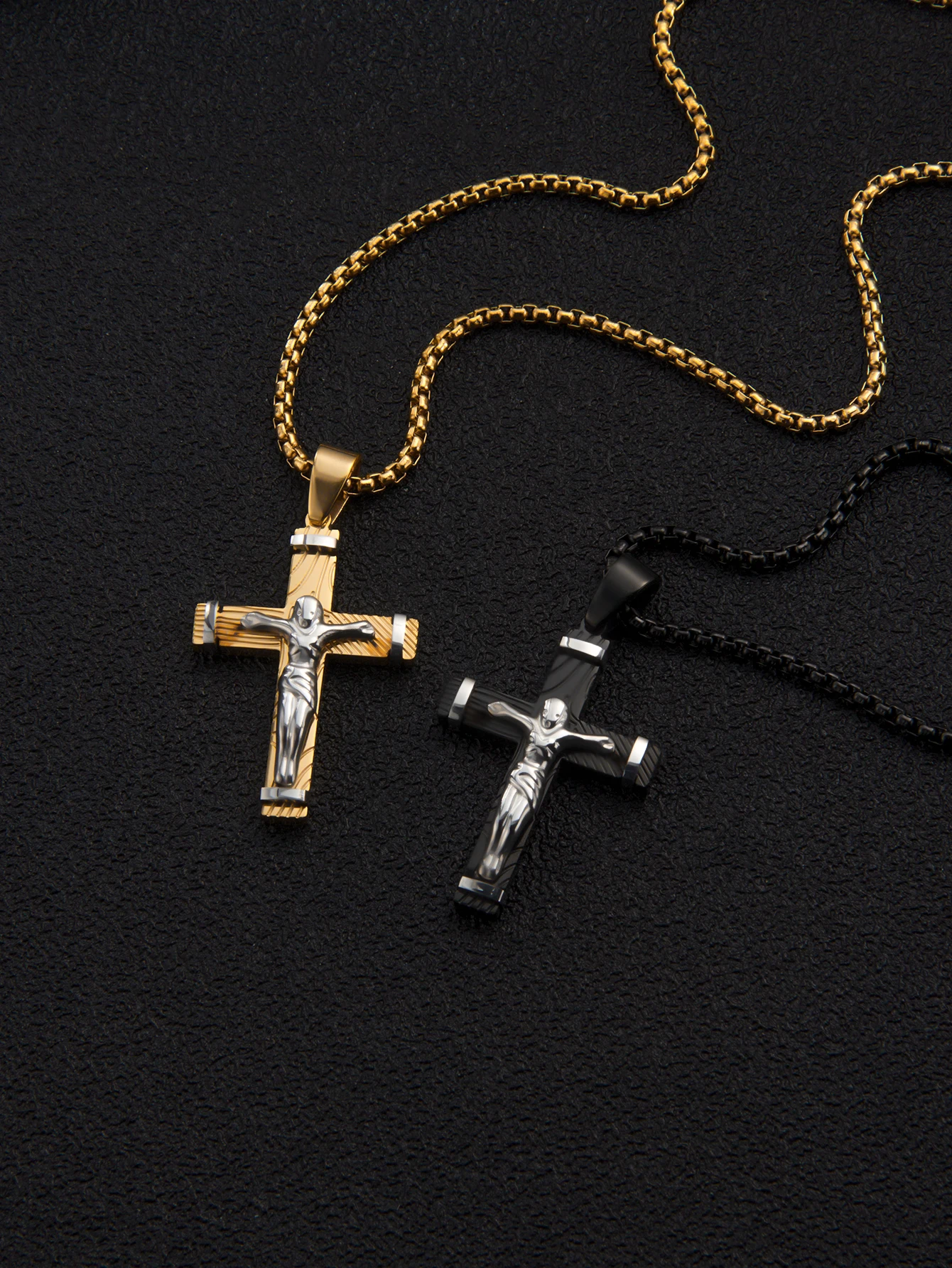 

Cross Design 18K Gold-Plated Stainless Steel Necklaces – Ideal for Daily Wear & Gifting for All