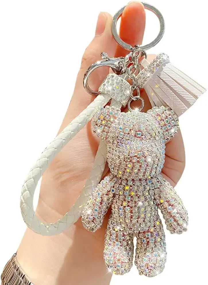 

Stylish Diamond Bear Pendant Keychain – Unique Design for Keys & Bags