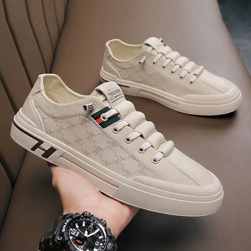 2023 Summer New Little White Leather Shoes Versatile Breathable Casual Board Shoes Korean Version Trend One Step Men's Shoes