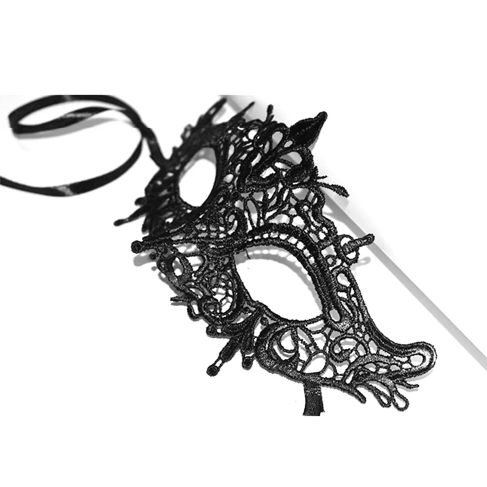 

Delicate Lace Eyecup Mask Elegant Black Masquerade Accessory Charming Costume Perfect for Parties and Events