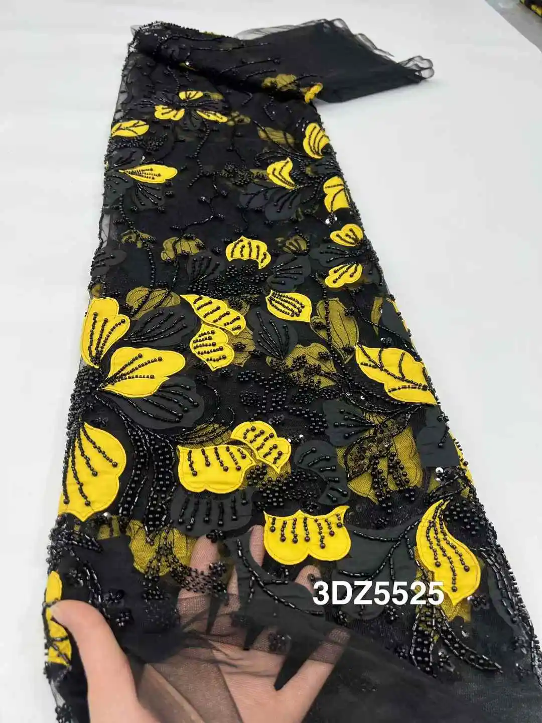 

2025 New Fashion French Mesh 3D Flowers Embroidery Bead Lace Fabric Luxury Sequins African Nigerian Fabric For Wedding Dress
