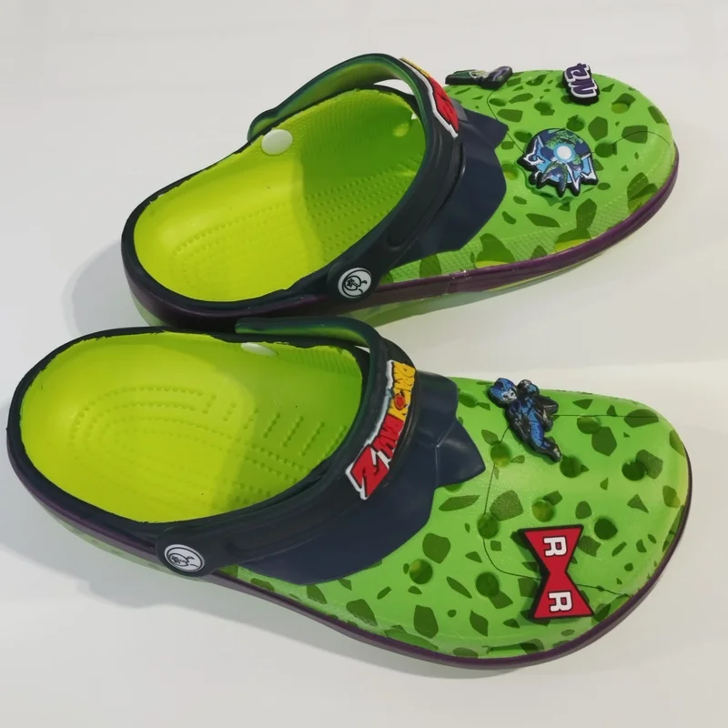 

Limited Edition Anime Fans New Products Peripheral Hole Shoes Comfortable And Breathable Home Beach Shoes Outdoor Sandals Wear