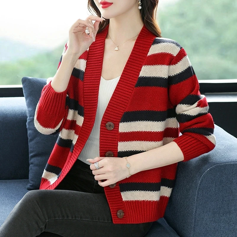 2023Autumn New Korean Knitted Cardigan Jacket Women  Temperament Fashion V-Neck Casual Long Sleeve All-match Sweater Female Tops