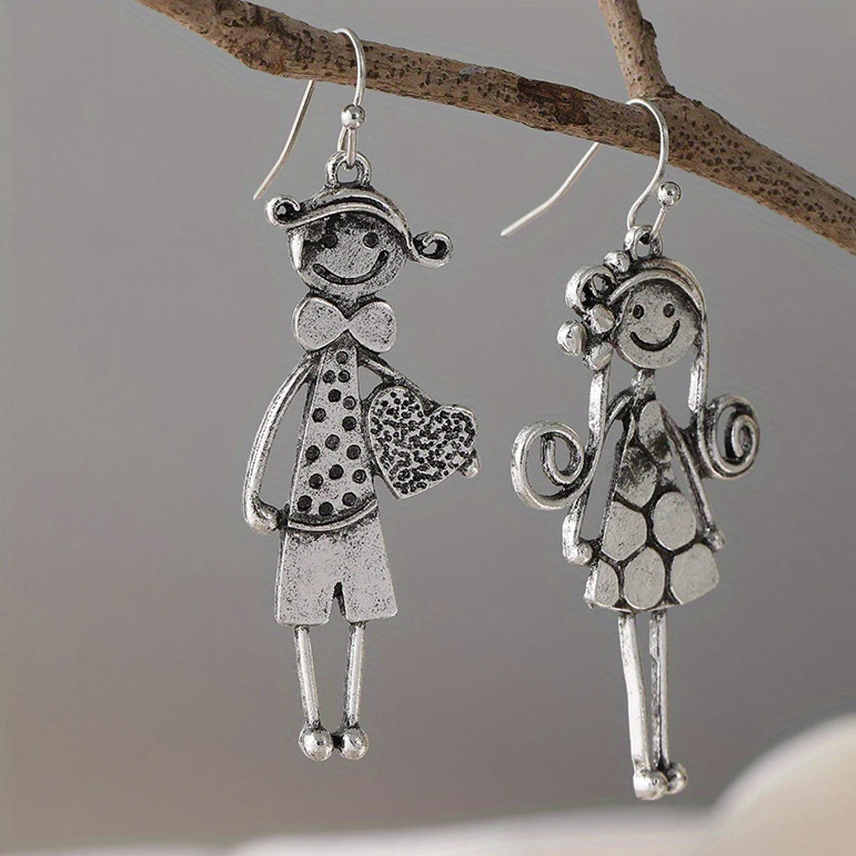Creative Retro Minimalist Couple Character Metal Pendant Earrings for Women's Daily Minimalist Earring image 2