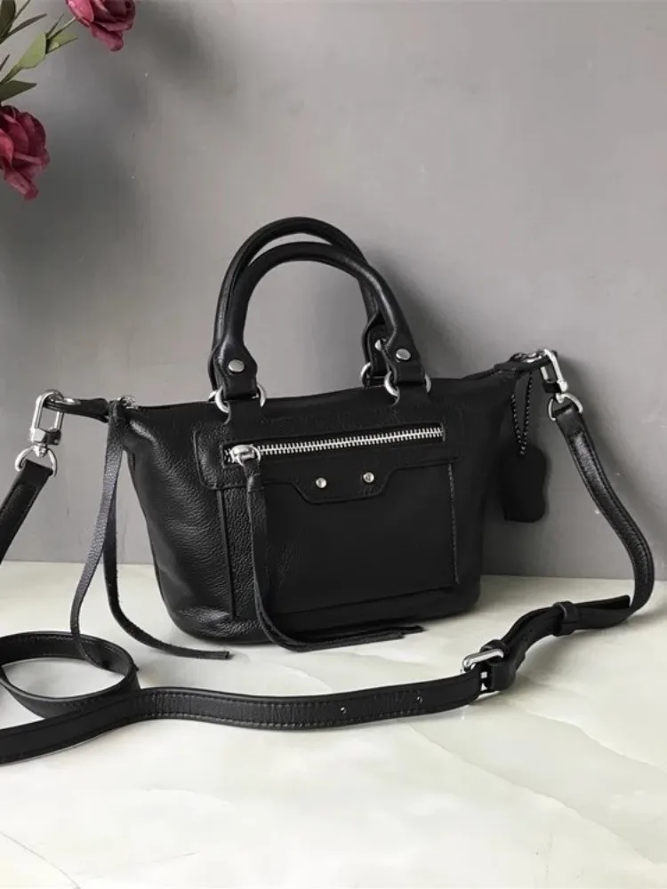 Women Small Tote Black Cowskin Genuine Leather Single Shoulder Bag Zip Casual Handbag Ladies Fashion Motorcycle Crossbody Bags