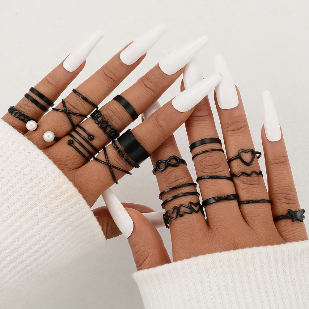 22pcs Vintage Hollow Heart Butterfly Rings Set For Women Metal Black Color Geometric Cross Pearl Finger Ring 2024 Trendy Jewelry