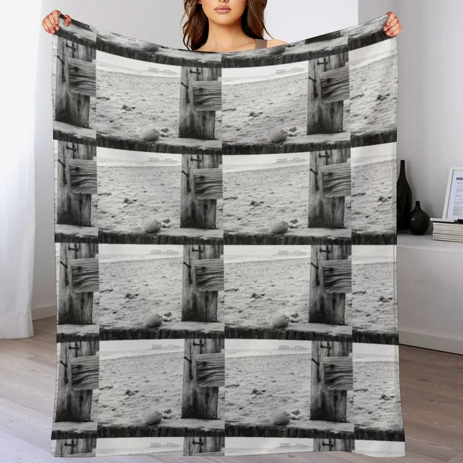 

Cromer Pier Throw Blanket Warm Comfortable Blanket for Office Napping