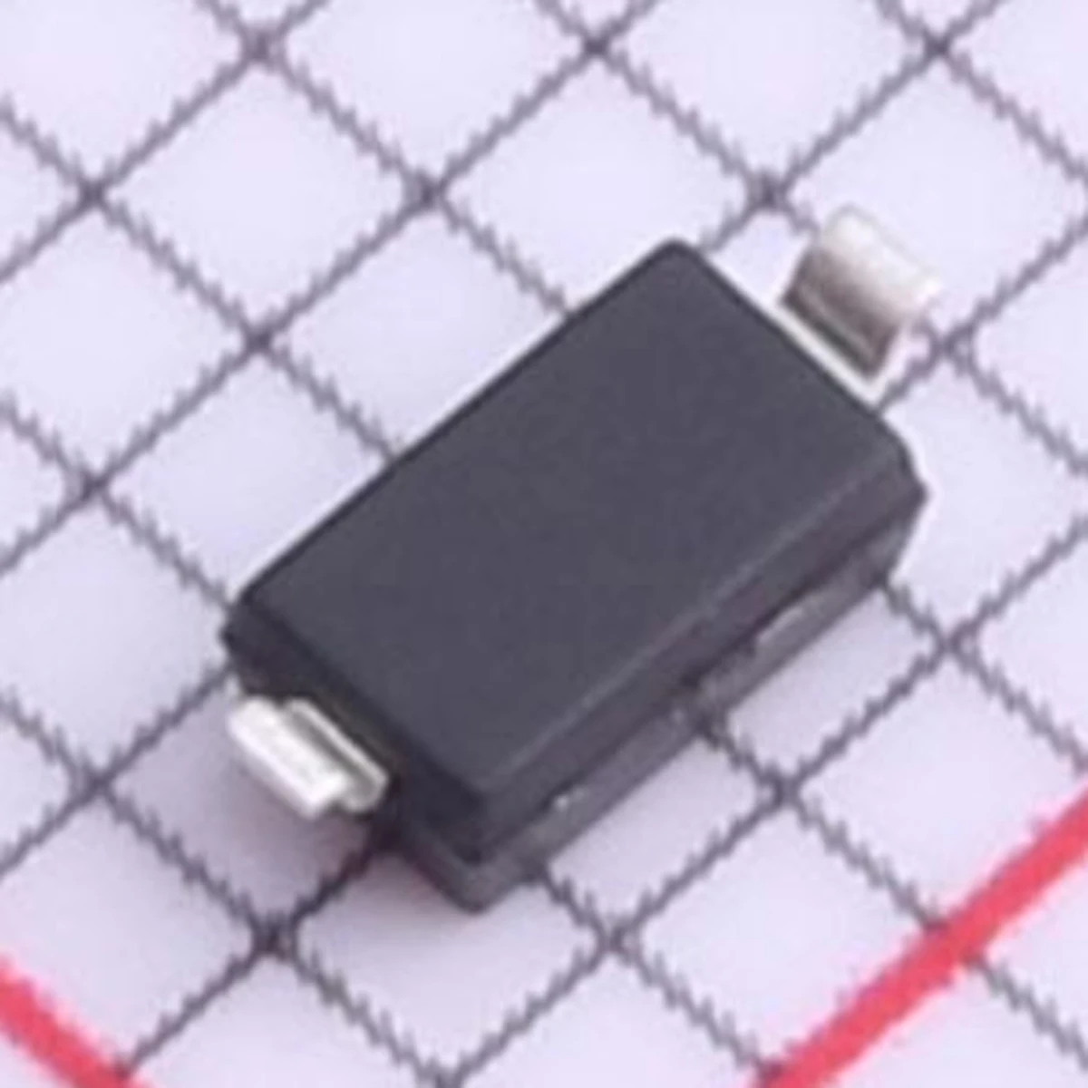 10-100 шт. оригинальный. Диод Зенера поверхностного монтажа, рассеивание мощности 500 МВт, ± 5%. 12 В, 20 мА. SOD-123:MMSZ5242B-7-F, маркировочные коды: H2