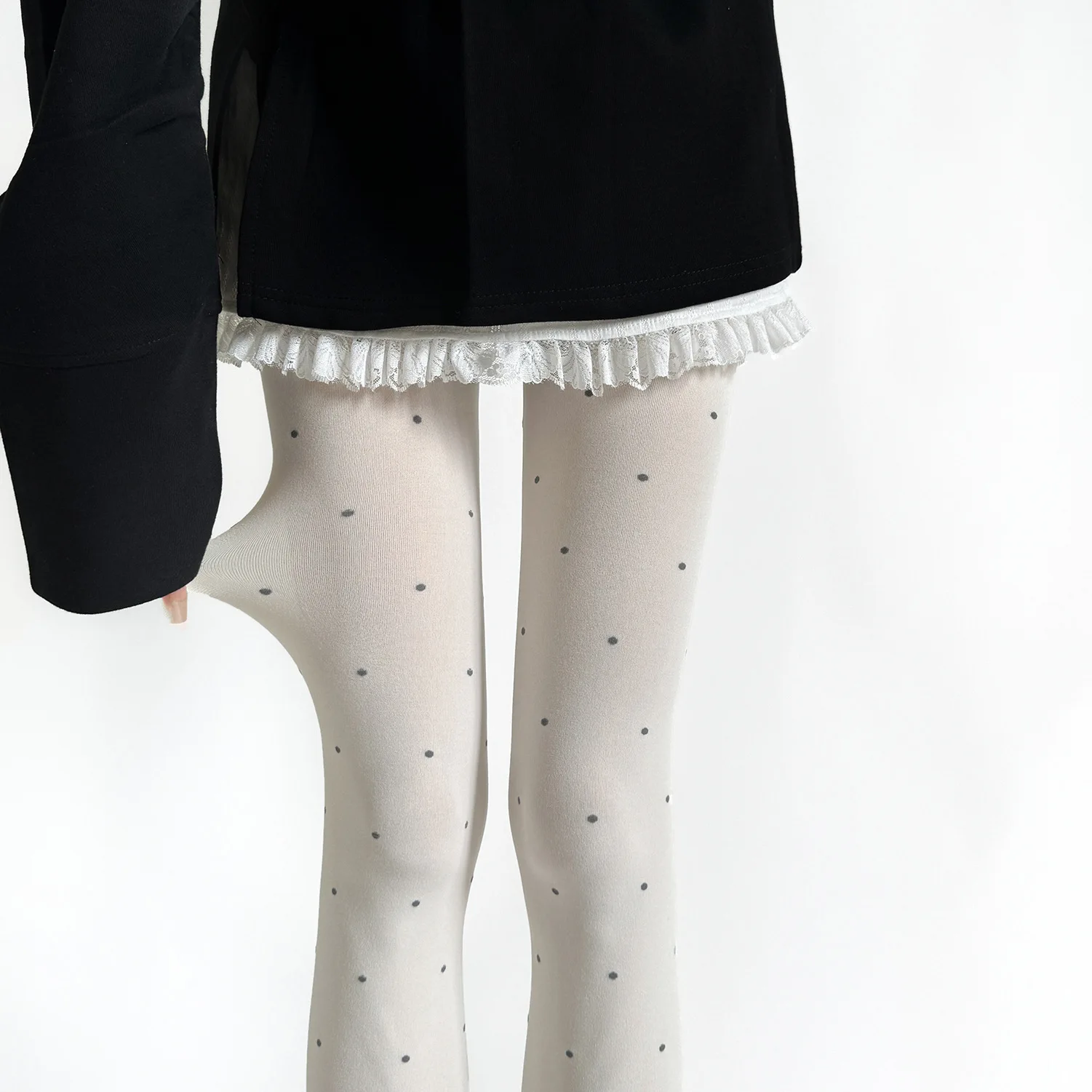 Polka Dot Tights Pantyhose Sweet Girls Thigh High Stockings Women Tights Lingerie Sexy Slim Stockings Pantyhose Female Hosiery