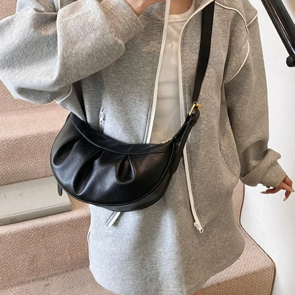 Korean Style Pleated Crossbody Bag Lightweight Solid Color PU Dumpling Bag Handbag Soft Leather Underarm Shoulder Bag Streetwear