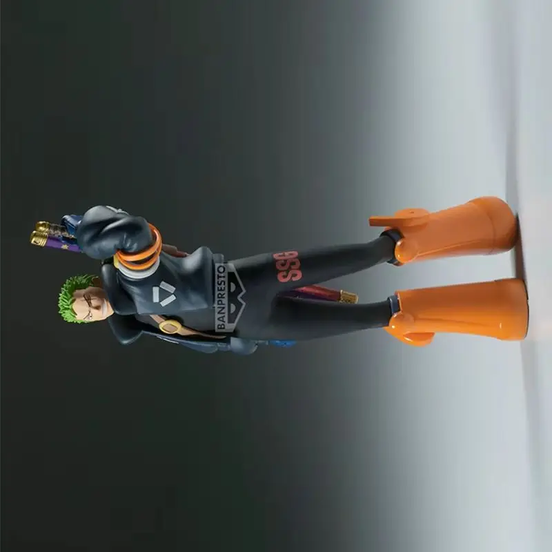 Tersedia Bandai Original Banpresto ONE PIECE Roronoa Zoro Anime Action Figure Model Mainan