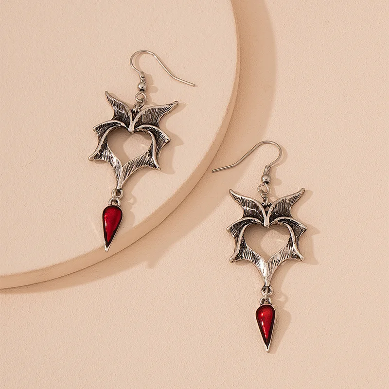 Punk Vinatage Heart Bat Wings Drop Earrings Women Hip Hop Red Stone Pendant Personality Earrings Female Halloween Party Jewelry