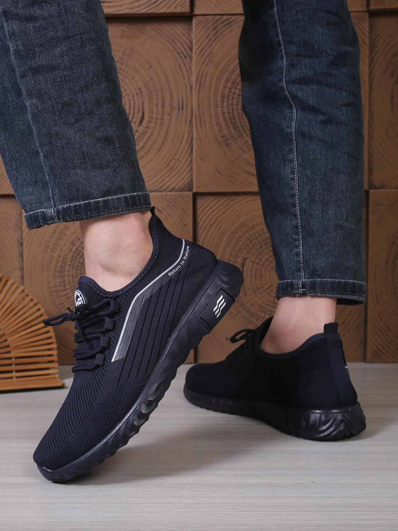 Atmungsaktive Herren-Freizeitschuhe, Vielseitige und Trendige Dad-Schuhe, Weichsohlige Einfache Herrenschuhe für Menschen Mittleren Alters – Detail 5