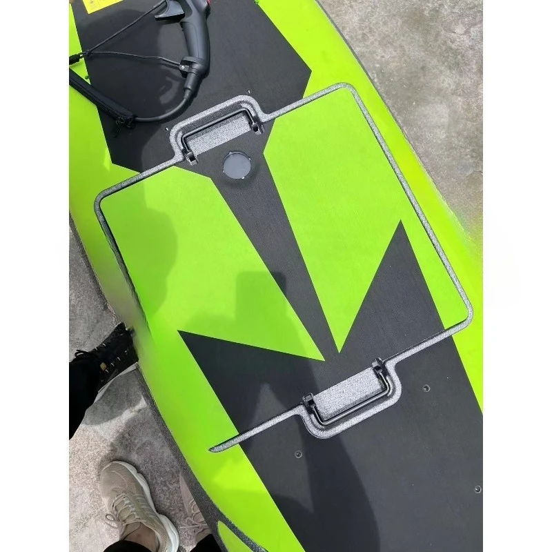 2025 Electric Jet Board Surfboard Single Spray Carbon Fiber Standing for High-Speed Water Sports New Arrival