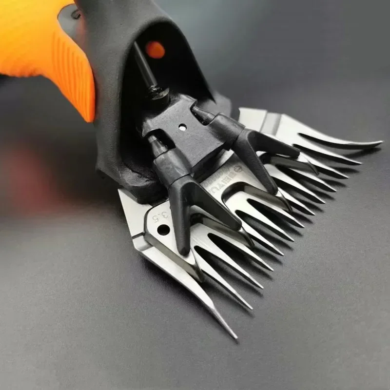 

2025 BEIYUAN Portable Electric Sheep Shearing Machine Clipper Electric Cutting Walter DC Brushless High -speed Wool Clipper