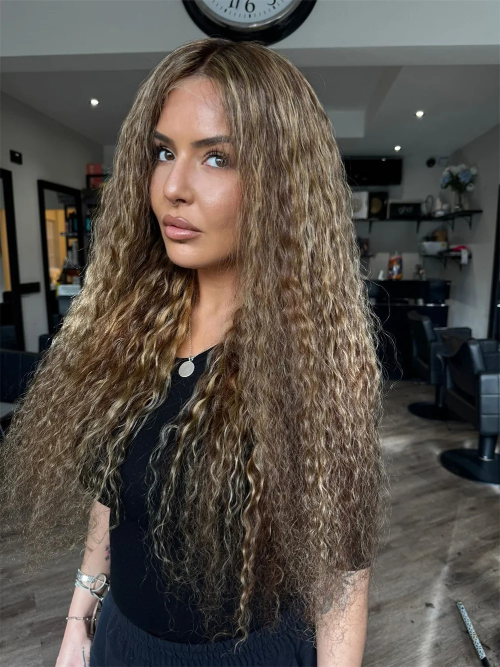 28 Inch Long Curly Synthetic Lace Front Wig Ombre Brown Brunette wig for Women Cosplay Stylish Wigs Natural Looking Hairline