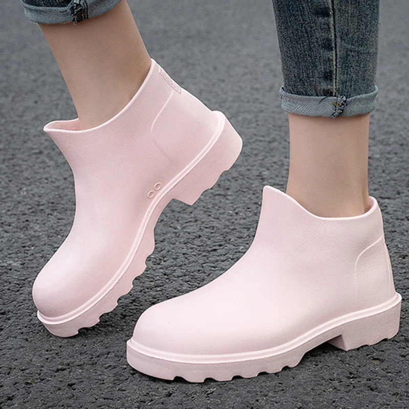 

Ladies Casual Slip-on Flats Rain boots Waterproof Working Boots Fashion Woman Rain Shoes Female Insulated Garden Galoshes 35-40