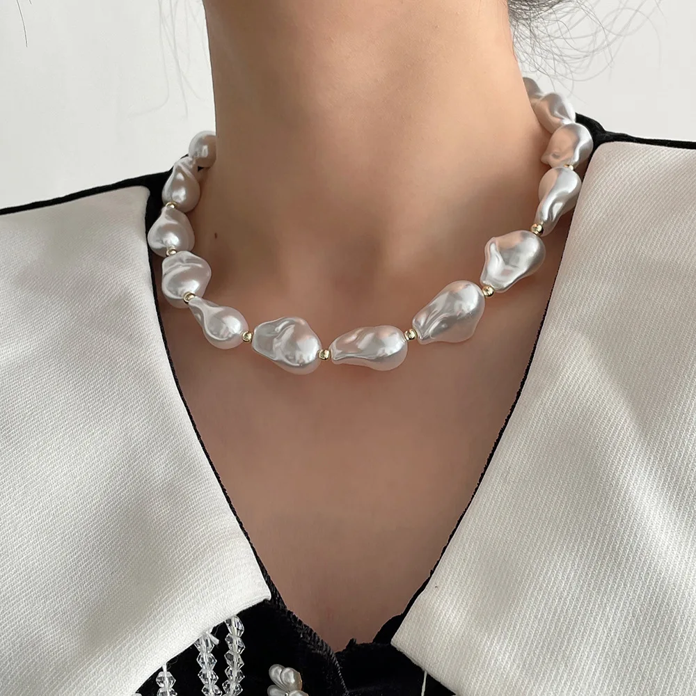 XIALUOKE French Vintage Bohemian Big Beads Pearl Choker Necklace For Women Girls New Luxury Bride Clavicle Chain Wedding Jewelry