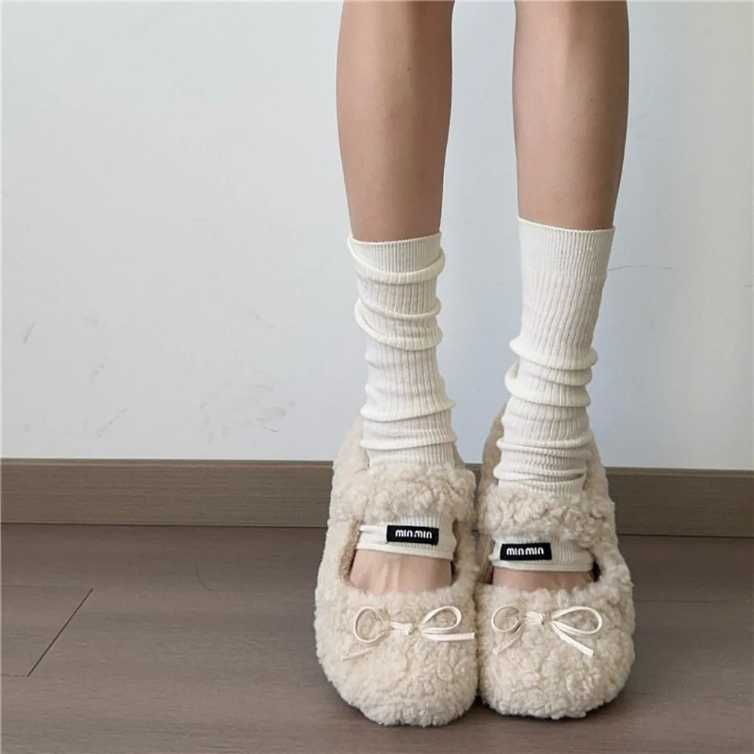 

Женские балетки из овчины с ремешком, теплые туфли Мэри Джейн на плоской подошве с плюшевой подкладкой и хрустальной пряжкой из кроличьего меха