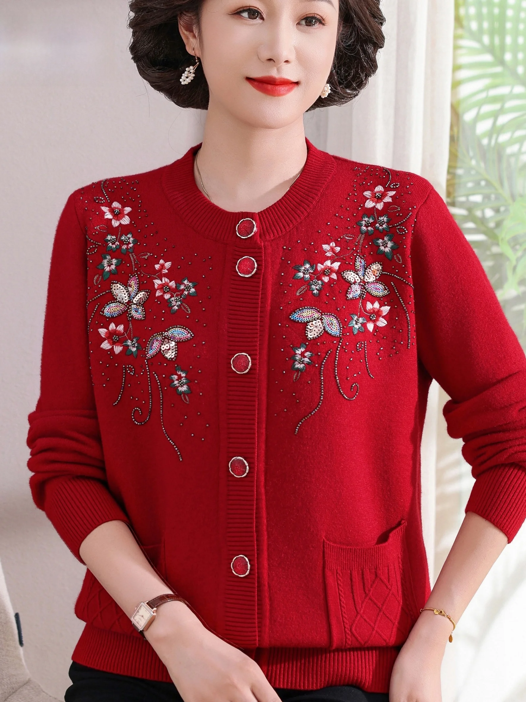 

Faionable Knitted Embroidered Fce Women's Sweater Coat round Ne Warmth Autumn Winter New Sle Mommy Wear Comfortable ...