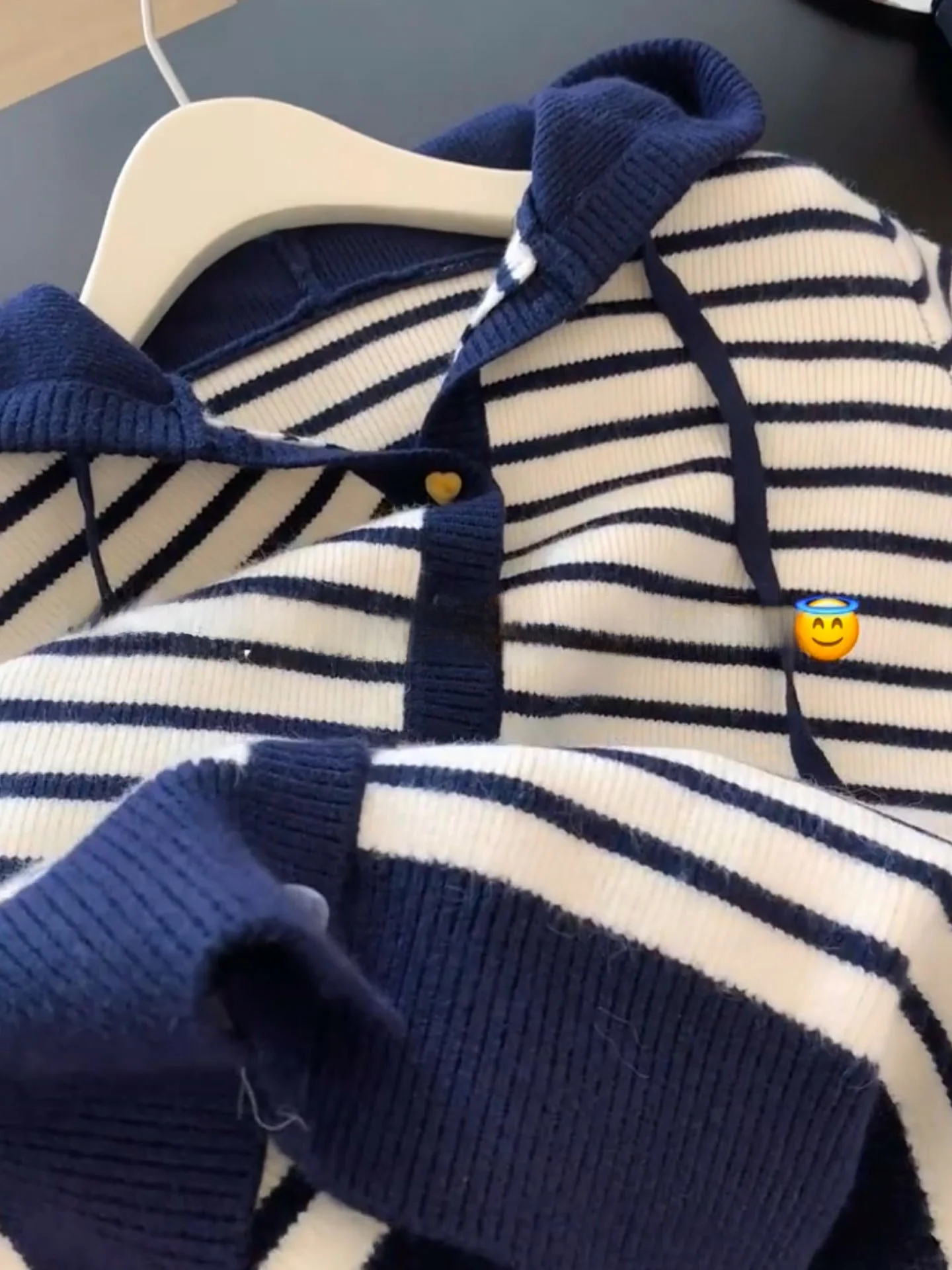 Koreanischer Schlanker Blauer Kapuzen-Cardigan mit Streifenmuster für Damen, Herbst-Layering, Hohe Taille, Vintage-Stil, Langer Ärmel