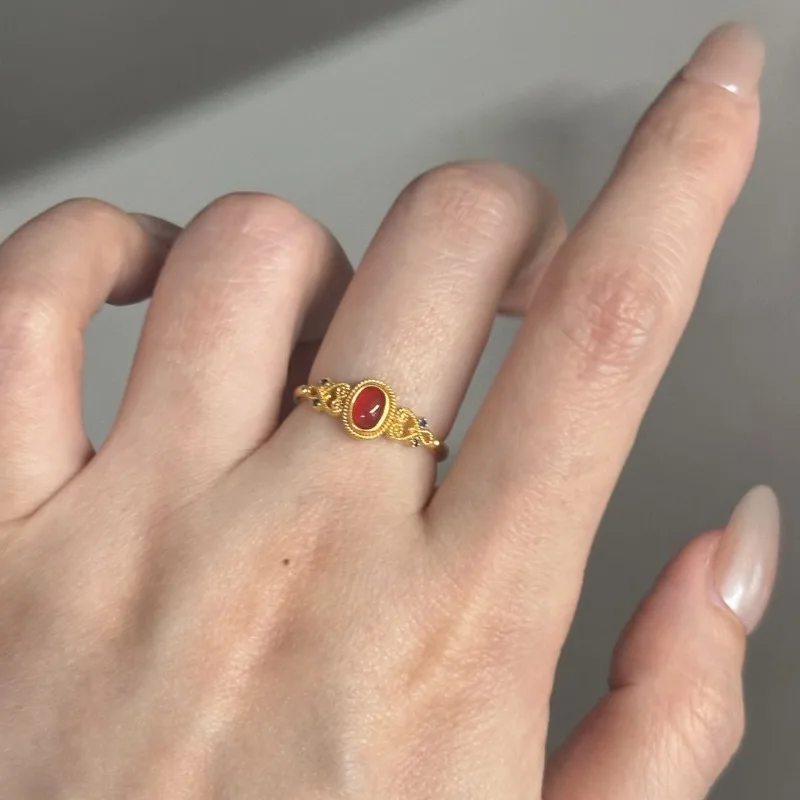 جديد الصينية تخريمية الأحمر الزركون خاتم المرأة الذهب الرجعية مجعد العشب نمط الحب حلقة الأزياء الخفيفة الفاخرة عالية الشعور #4