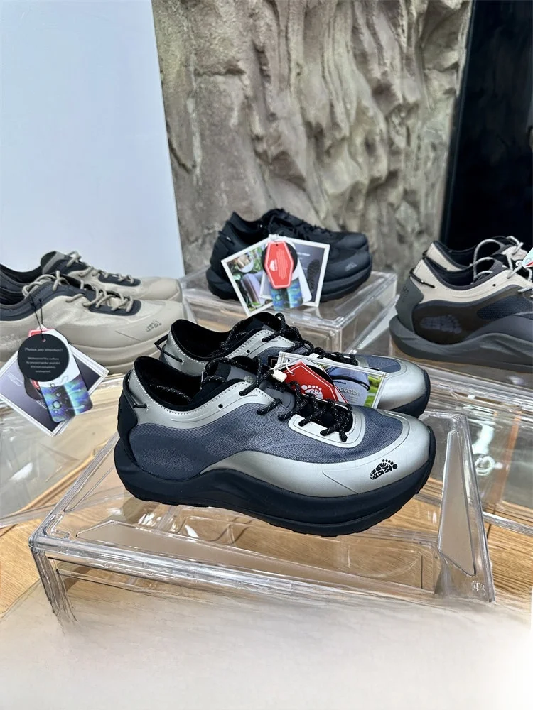 All-Terrain Cow Shoes Full Pressure Glue Shoe Surface Strong Grip Anti-Slip Outdoor Sports Men's Casual Shoes Comfortable Spr...