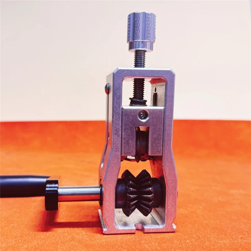 

A21Q -Portable Household Wire Stripper Metal Manual Wire Stripping Tool Cable Electric Peeling Tool