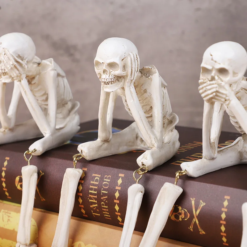 

Resin Skeleton Decorations Realistic Skull Figurines for Halloween Party Home Table Decor Ornaments Haunted House Horror Props