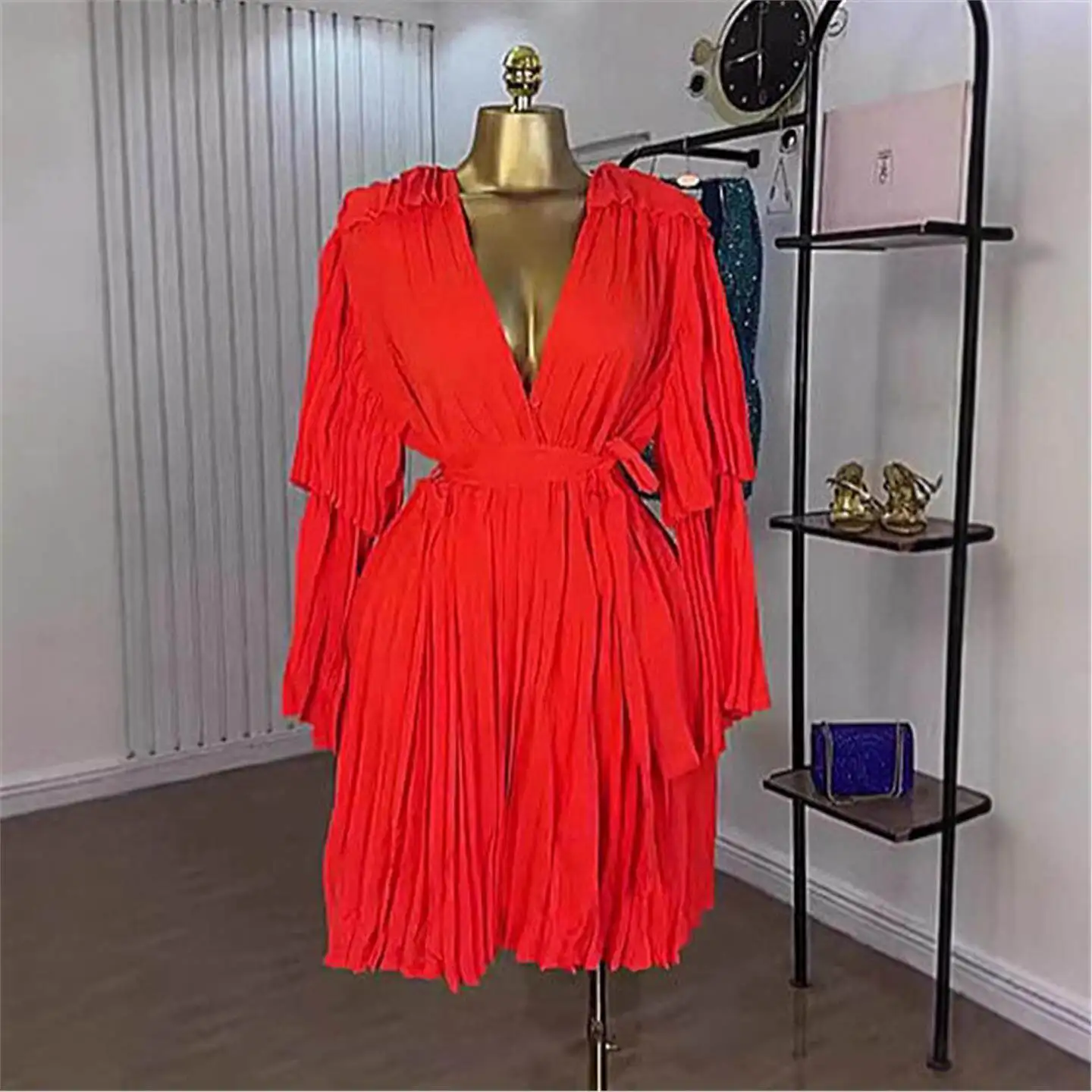 

Модное шифоновое платье с V-образным вырезом, плиссировкой, рукавами-летучая мышь, поясом, высокой талией, длинными рукавами, для танцев, пляжа, повседневной носки