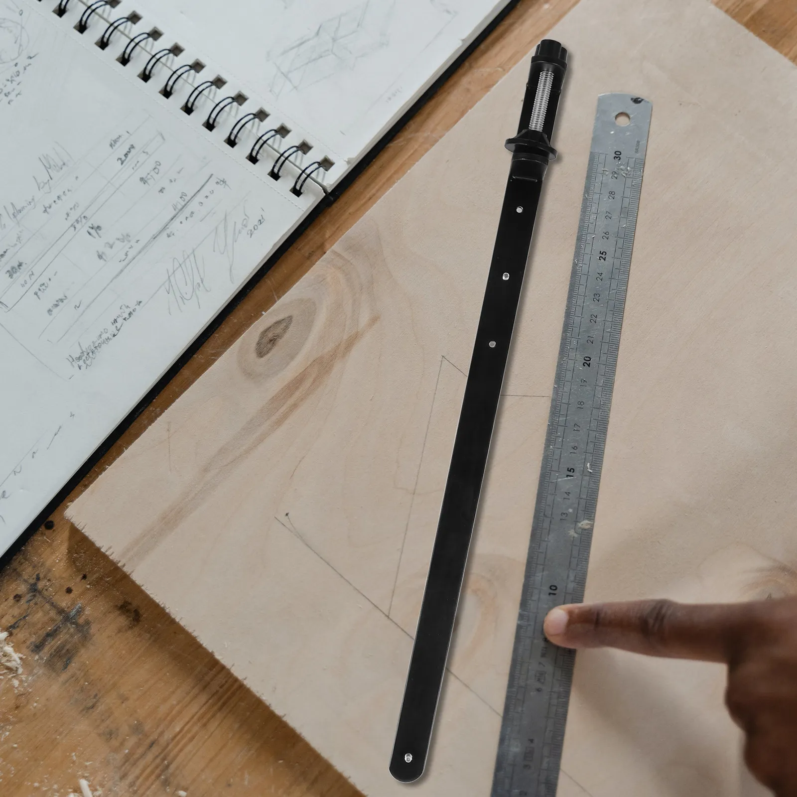 

Комплект из 2 регулируемых настольных подставок-перфорированных панелей, сверхпрочные металлические держатели для мониторов и планшетов для дома, офиса, мастерской, учебных классов, эргономичные