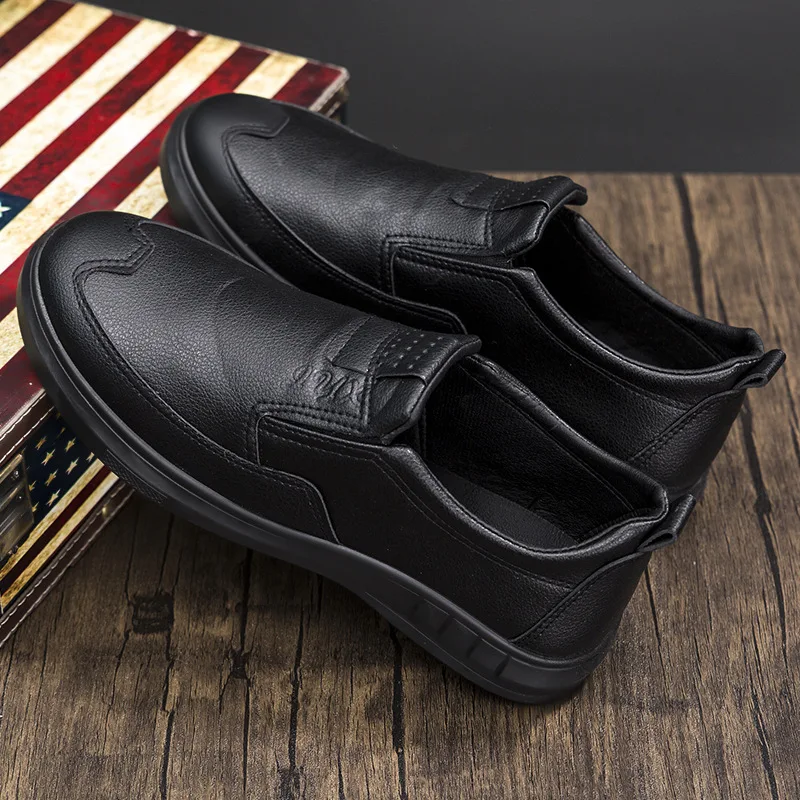 Middle-aged and elderly casual leather loafers business middle-aged walking foot cover dad leather shoes