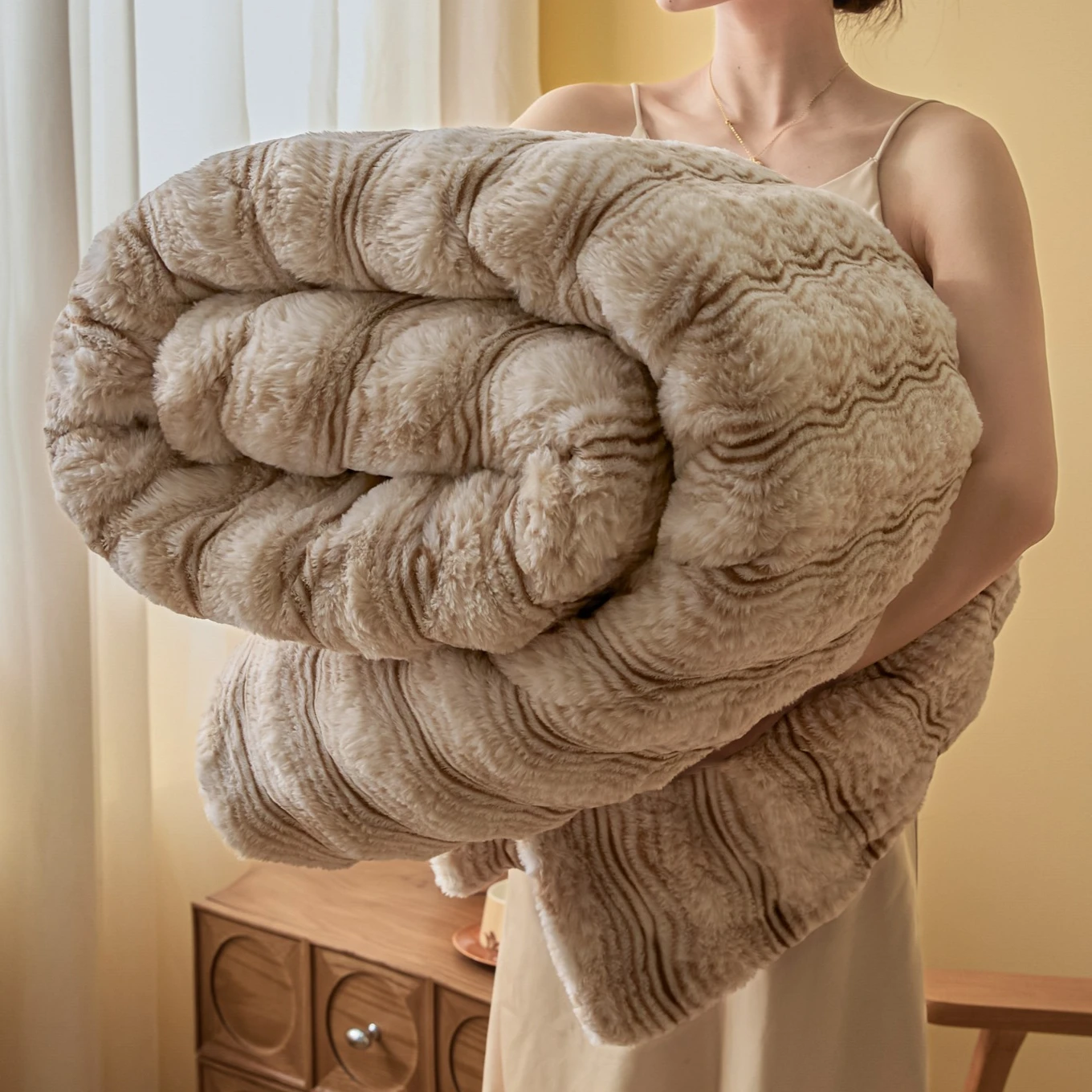 Luxury Wave-Textured Thick Faux Fur Blanket Double Layer Plush Warm Winter Blankets for Bed Fluffy Rabbit Fur Sofa Throw Blanket