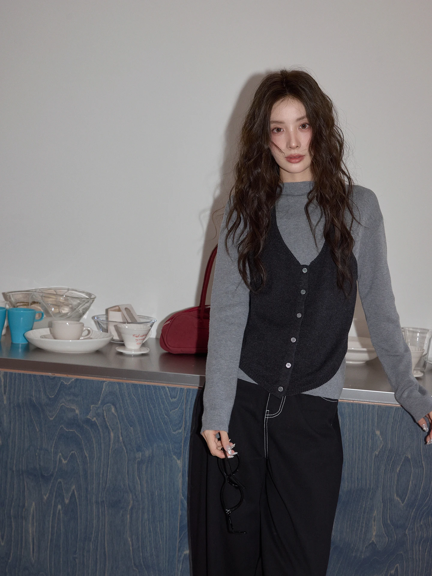 

Повседневный вязаный свитер для женщин, весенний сезон, с длинными рукавами, для ношения под одеждой, удобный, дышащий, модный, в корейском стиле