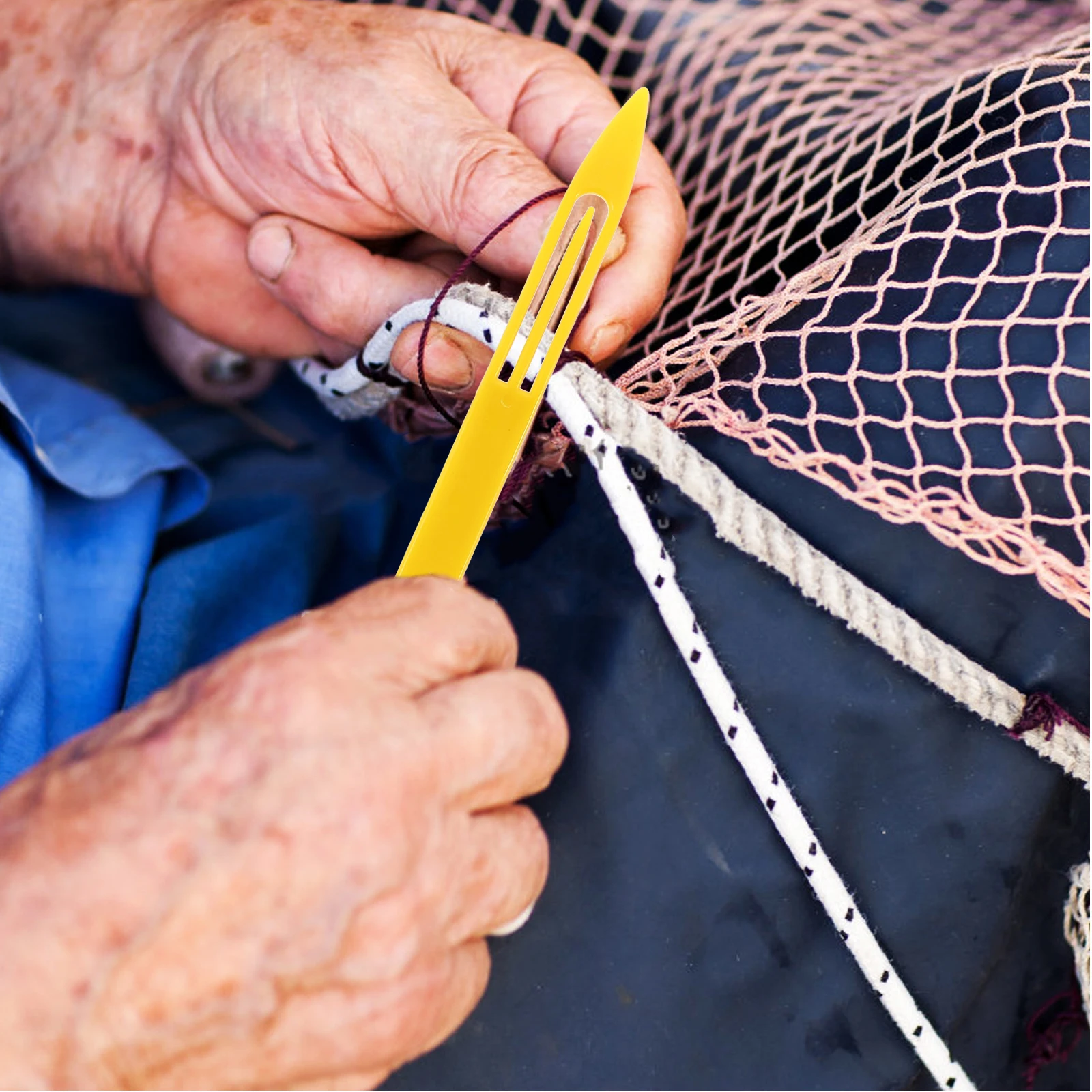 

7Pcs Fishing Net Shuttles Durable Plastic Mending Needles Repair Weaving Knitting Tools Fishing Net Shuttles Mending Needle