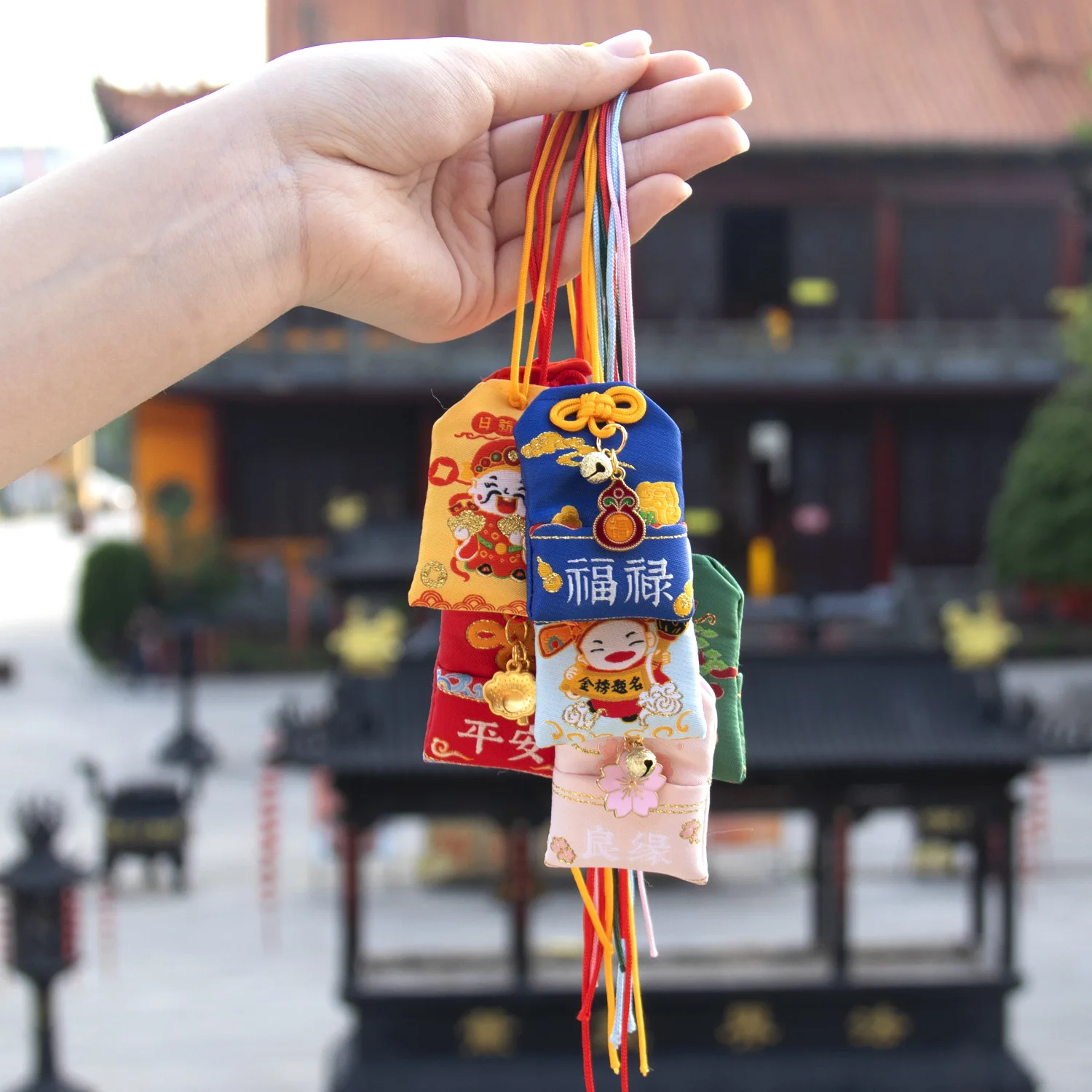 Putuo Mountain Blessing Sachet Safety Blessing Sachet Amulet Car Pendant Scenic Area Praying for Gold and Fortune Health Sachet