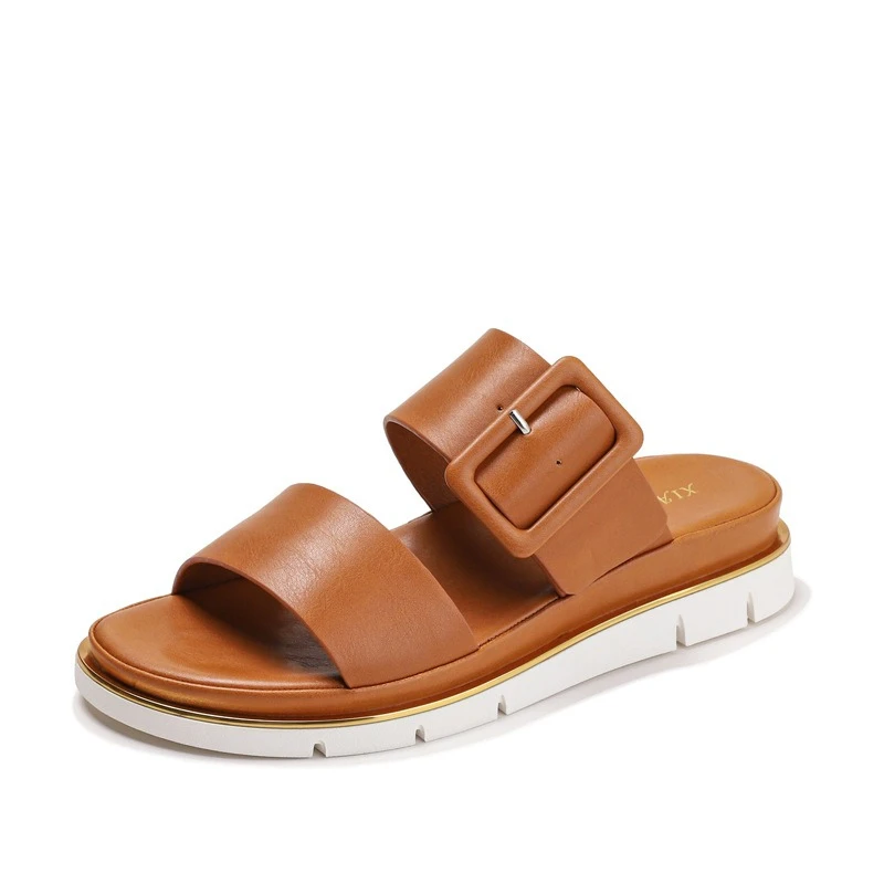 

Женские летние шлепанцы на танкетке с квадратной пряжкой, на толстой подошве, пляжные тапочки