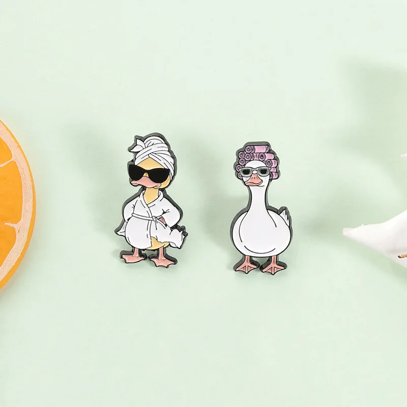 Cute Pins Creative trendy quirky robe duck curly hair goose metal brooch personalized clothing accessories badges pins Lapel Pin