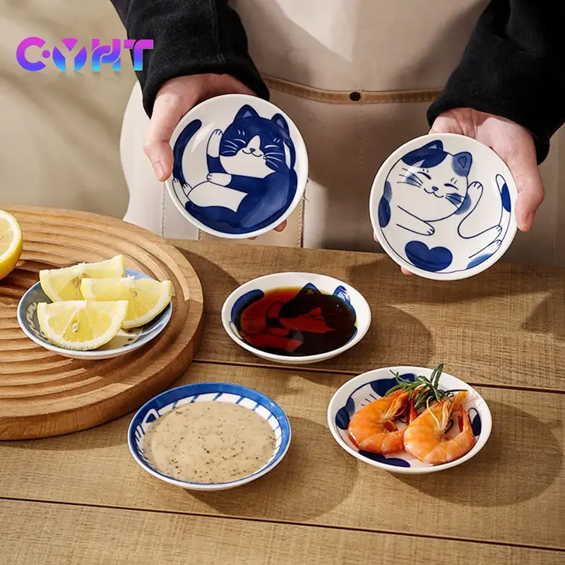 Japanese Style Cartoon Lucky Cat Pattern Ceramic Dessert Sauce Dish Tableware 10cm Creative Mini Fruit Sushi Seasoning Plates