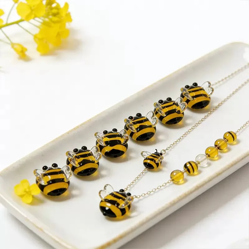 Cute Little Bee Beads, Loose Beads, Glass Beads, Through-Hole Insects, Handmade DIY Bead Jewelry Accessories