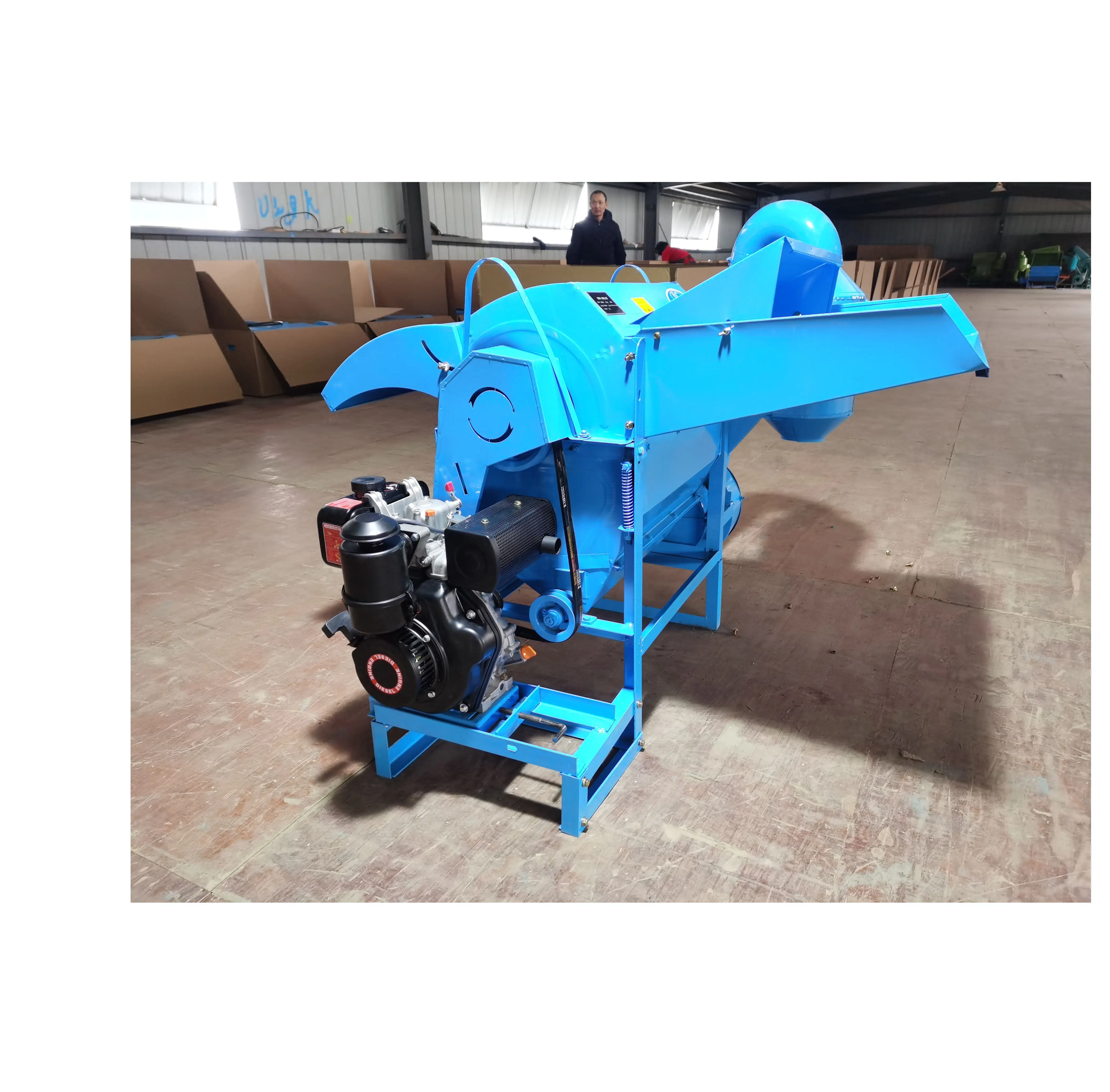 

New multi-functional thresher: Compact in size, it is ideal for threshing soybeans, rice, wheat, sorghum and rapeseed.