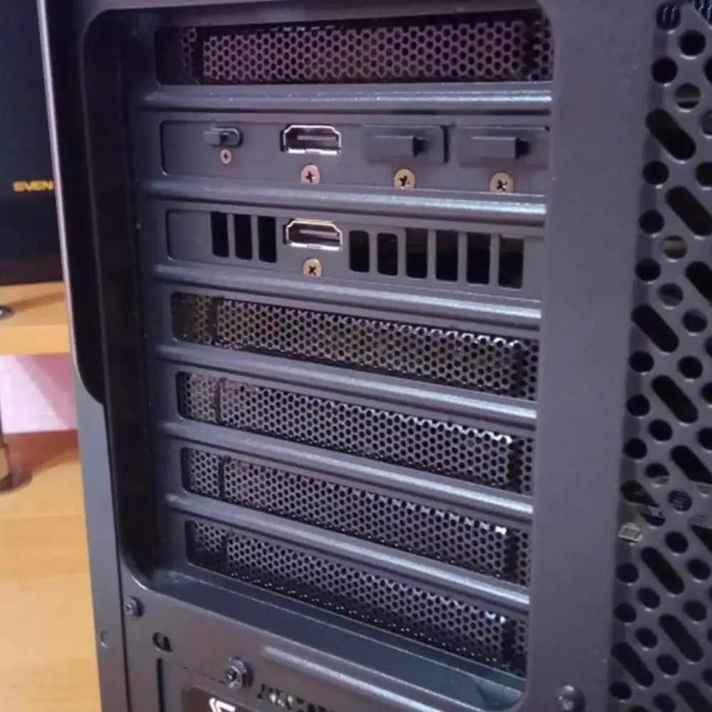 New Hard Steel PCI Slot Cover Plug-In With Screws Case Blanking Plate Black Expansion Slot Cover